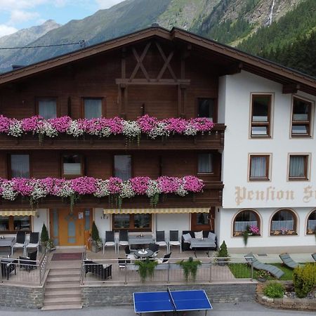 Hotel Pension Siggi 皮茨河谷圣莱昂哈德 外观 照片