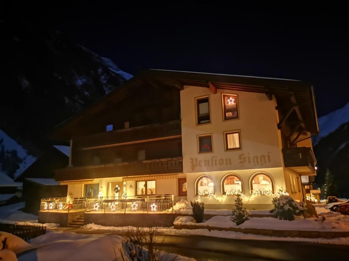 Hotel Pension Siggi 皮茨河谷圣莱昂哈德 外观 照片